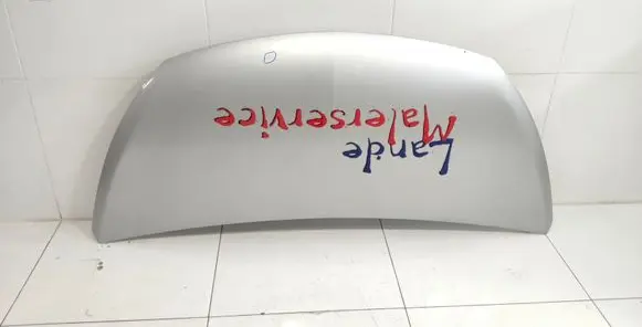 Opel Vivaro Engine bonnet/hood 