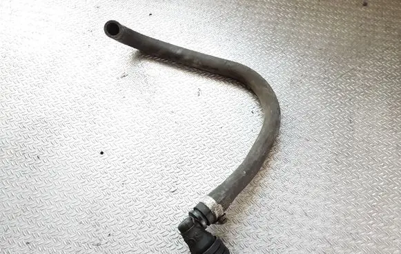 Volvo S80 Engine coolant pipe/hose