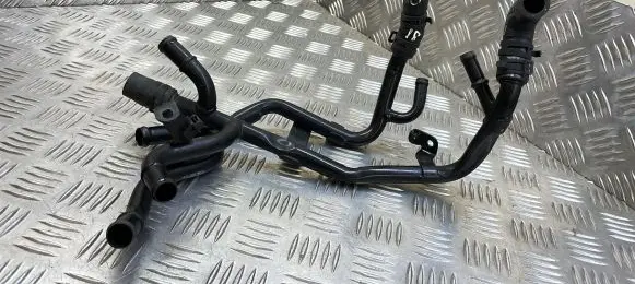 Audi A4 S4 B9 Engine coolant pipe/hose 04L121157 04L121157BS