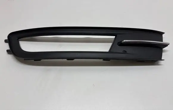 Volkswagen PASSAT B8 Front fog light trim/grill 3G0853665A