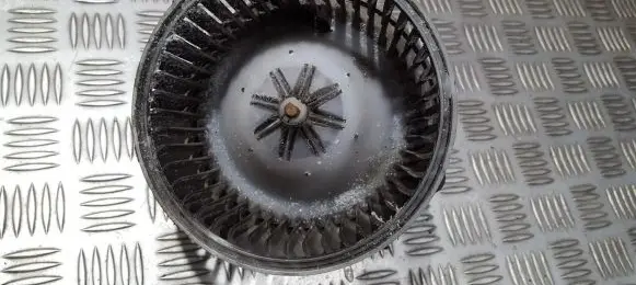 Lexus IS 200-300 Heater fan/blower 194000