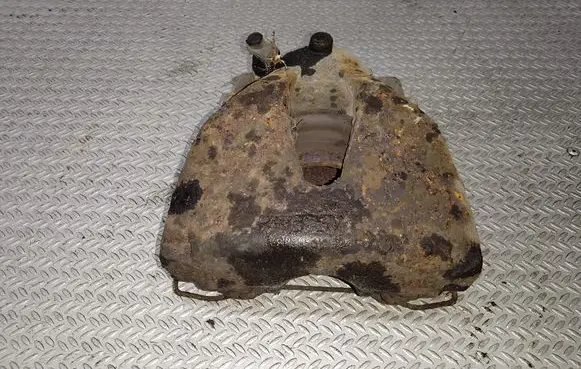 Opel Zafira B Front brake caliper