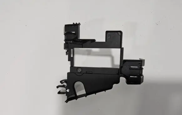 Skoda Citigo Other engine bay part 1S0915345