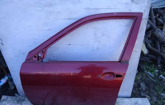 Alfa Romeo 156 Front door