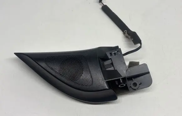 Volkswagen Golf V Front door high frequency speaker 1K5837974