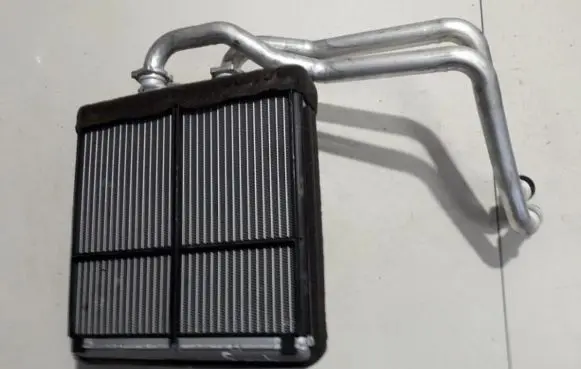 Mercedes-Benz C AMG W204 Heater blower radiator