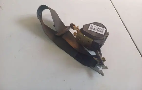 Renault Laguna II Front seatbelt 041083