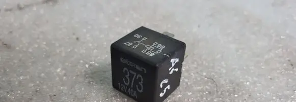 Audi A6 S6 C5 4B Other relay 8D0951253A