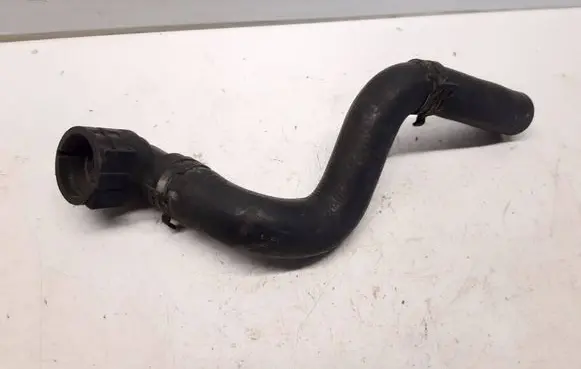 Volkswagen Touran I Engine coolant pipe/hose 1K0122291H