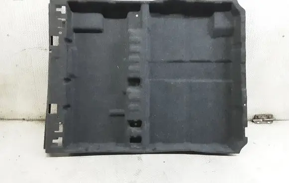 BMW 5 F10 F11 Trunk/boot floor carpet liner 916850605