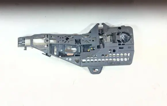 Renault Clio IV Front door exterior handle 252447