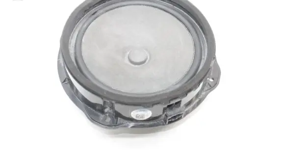 Audi A5 8T 8F Front door speaker 8V0035415D
