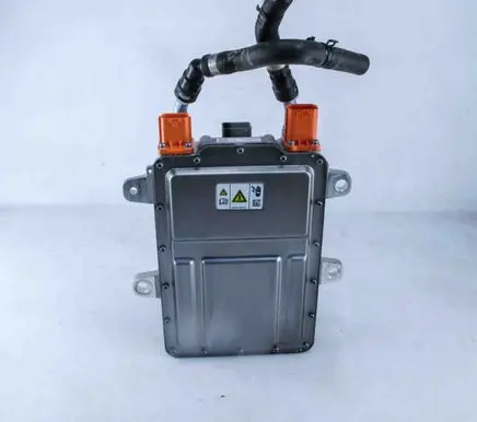 Ford Kuga III Hybrid / electric car battery LX6810C785AG