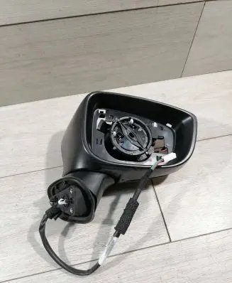 Mazda 3 Front door electric wing mirror BPM869121A