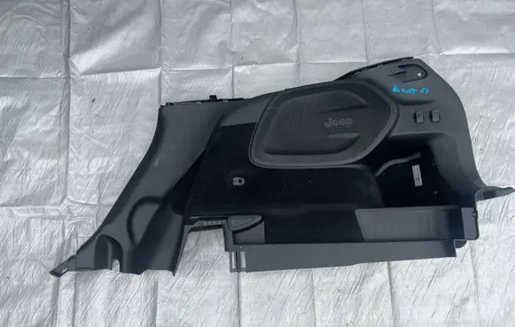 Jeep Cherokee Trunk/boot side trim panel