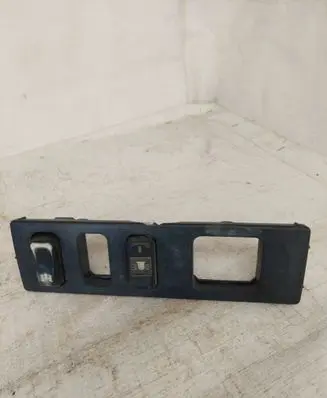 Mercedes-Benz Sprinter W901 W902 W903 W904 Other dashboard part 9016891908