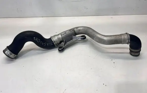 Audi A3 S3 A3 Sportback 8P Coolant pipe/hose 