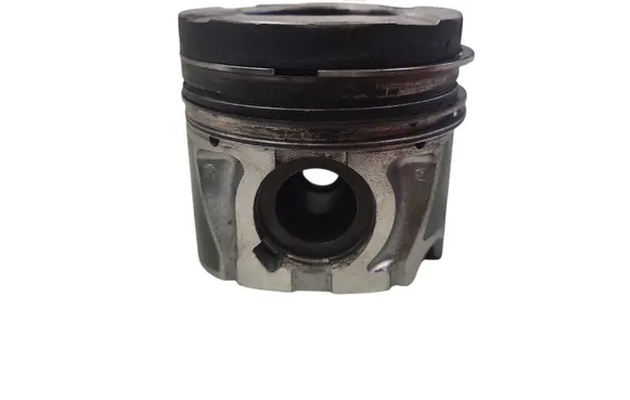 Opel Zafira B Piston 
