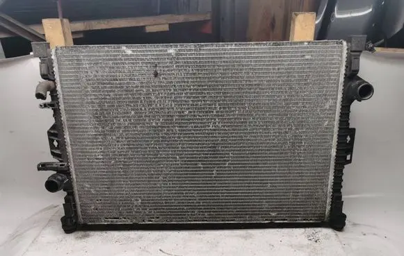 Volvo V70 Coolant radiator