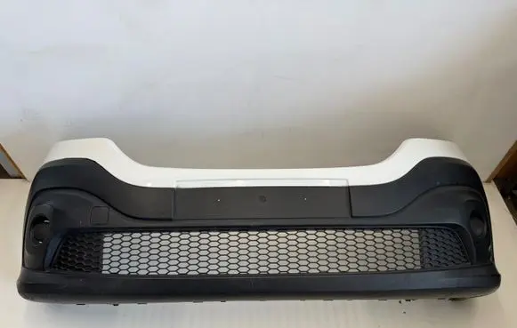 Renault Trafic III (X82) Front bumper 620223380R