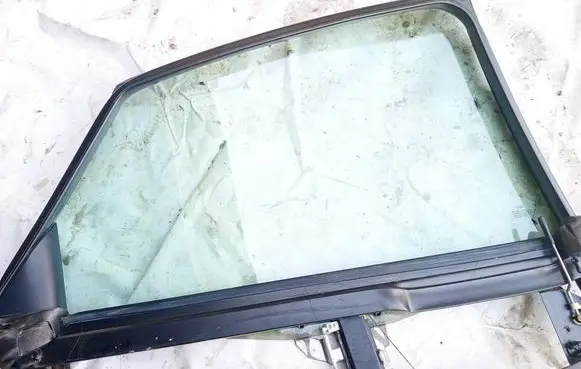 Audi A6 S6 C5 4B Rear door window glass AS2