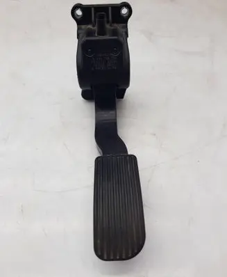 Mercedes-Benz Sprinter W906 Accelerator throttle pedal 0280755023 A9063000404 ZGS008