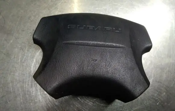 Subaru Legacy Steering wheel airbag