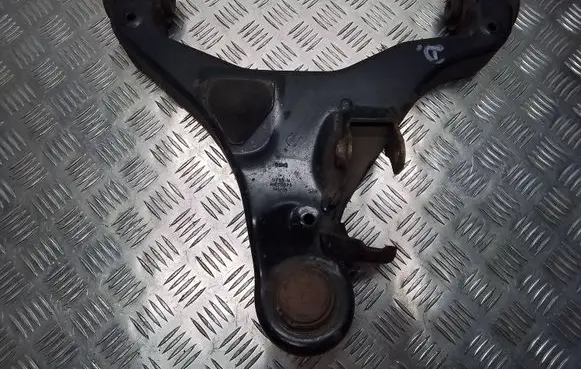 Nissan Navara D40 Front lower control arm/wishbone 54500RR 812V19 NSSAM