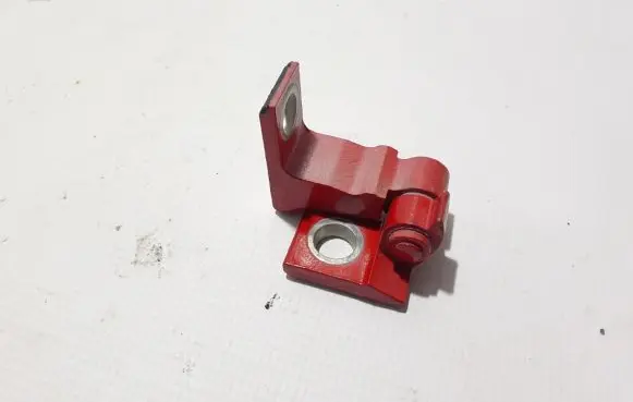 Skoda Kamiq Front door lower hinge 8X4833406A