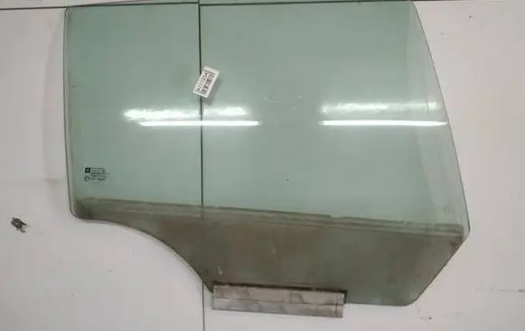 Opel Astra H Rear door window glass AS2