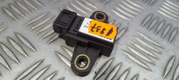 Renault Scenic I Airbag deployment crash/impact sensor 0265005140 0007364