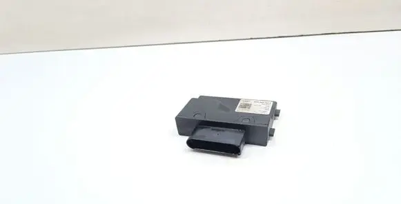 Audi A4 S4 B9 8W Fuel injection pump control unit/module 8W0906093E