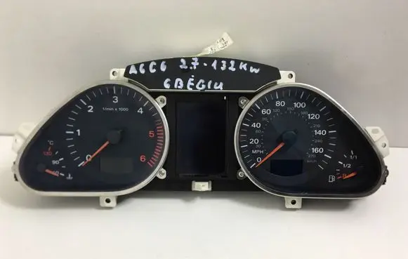 Audi A6 S6 C6 4F Speedometer (instrument cluster) 4F0920950R 4F0910900C