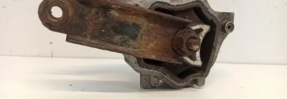 Volvo XC70 Gearbox mount 30671219
