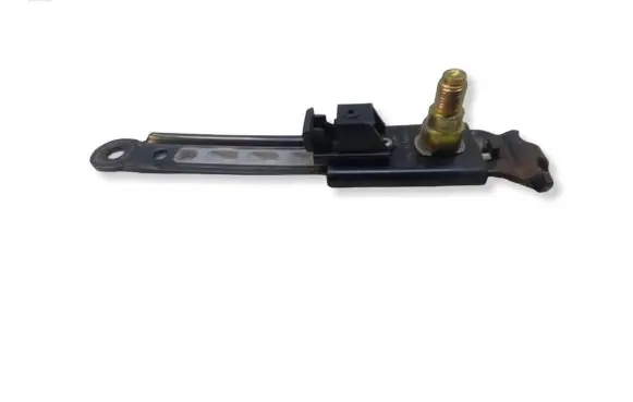 Toyota Corolla Verso AR10 Seat belt adjustment rail 