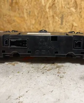 Mercedes-Benz E W211 Climate control unit 2118300190 464906 00012604
