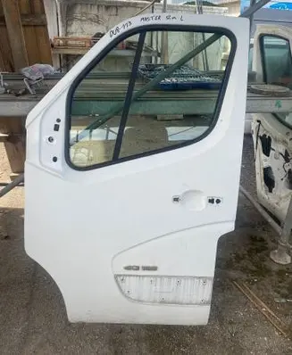 Renault Master III Front door