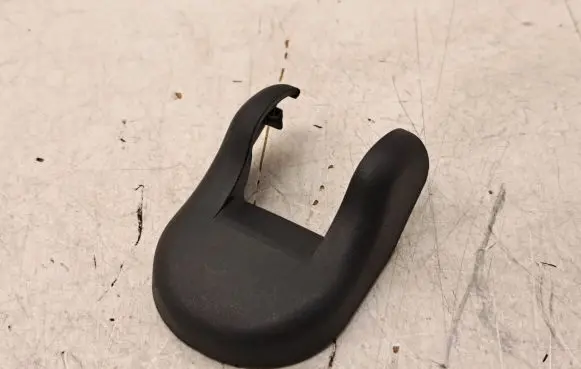 Toyota Auris 150 Rear seat rail trim cover 7169202020B0 7169202020