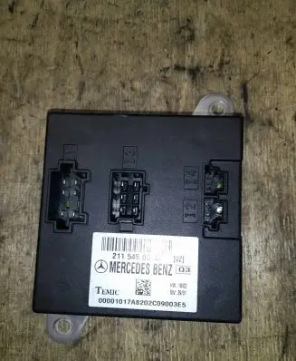Mercedes-Benz E W211 Comfort/convenience module 2115450532