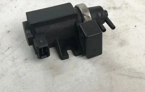 Valve vacuum