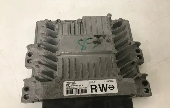 Nissan Qashqai Engine control unit/module 23710BR30A