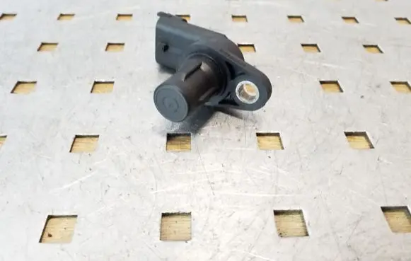 Camshaft position sensor
