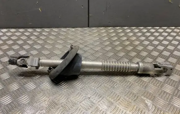 BMW i3 Steering column universal joint 6864555