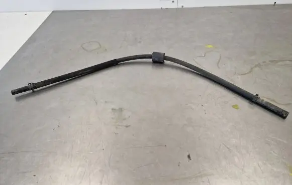Mercedes-Benz C W205 Engine coolant pipe/hose A2058308402