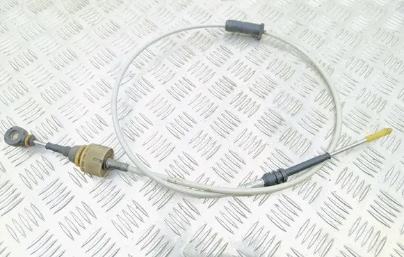 Opel Zafira B Gear shift rod 13131983