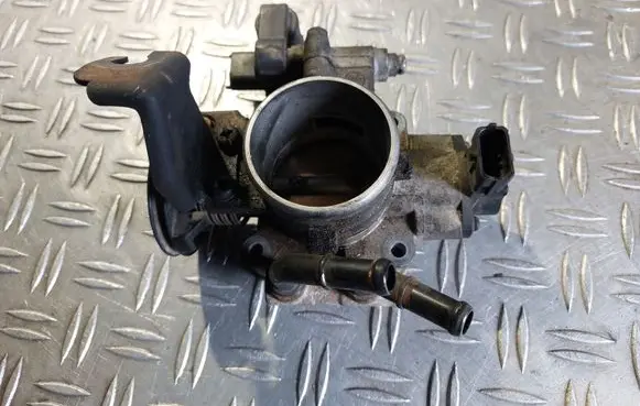 KIA Ceed Throttle valve 3517026910 351502B000