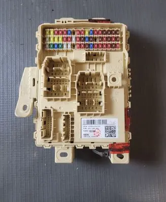 KIA Sportage Fuse module 91950R2060