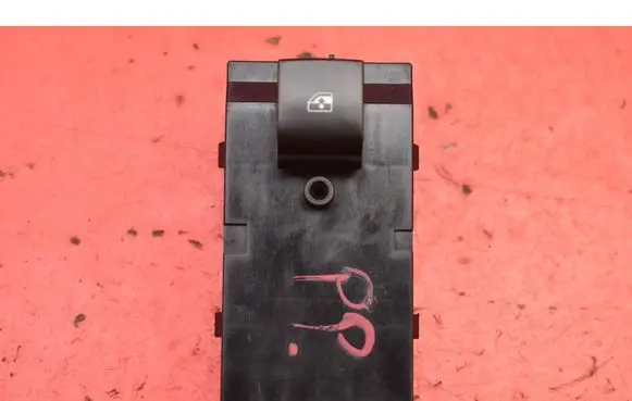 Opel Astra J Electric window control switch 13408448