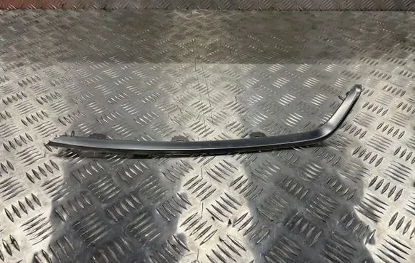 KIA Pro Cee'd III Front bumper splitter molding 86574-J7KA0