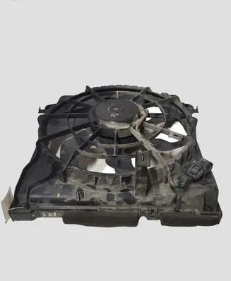 Hyundai i30 Electric radiator cooling fan